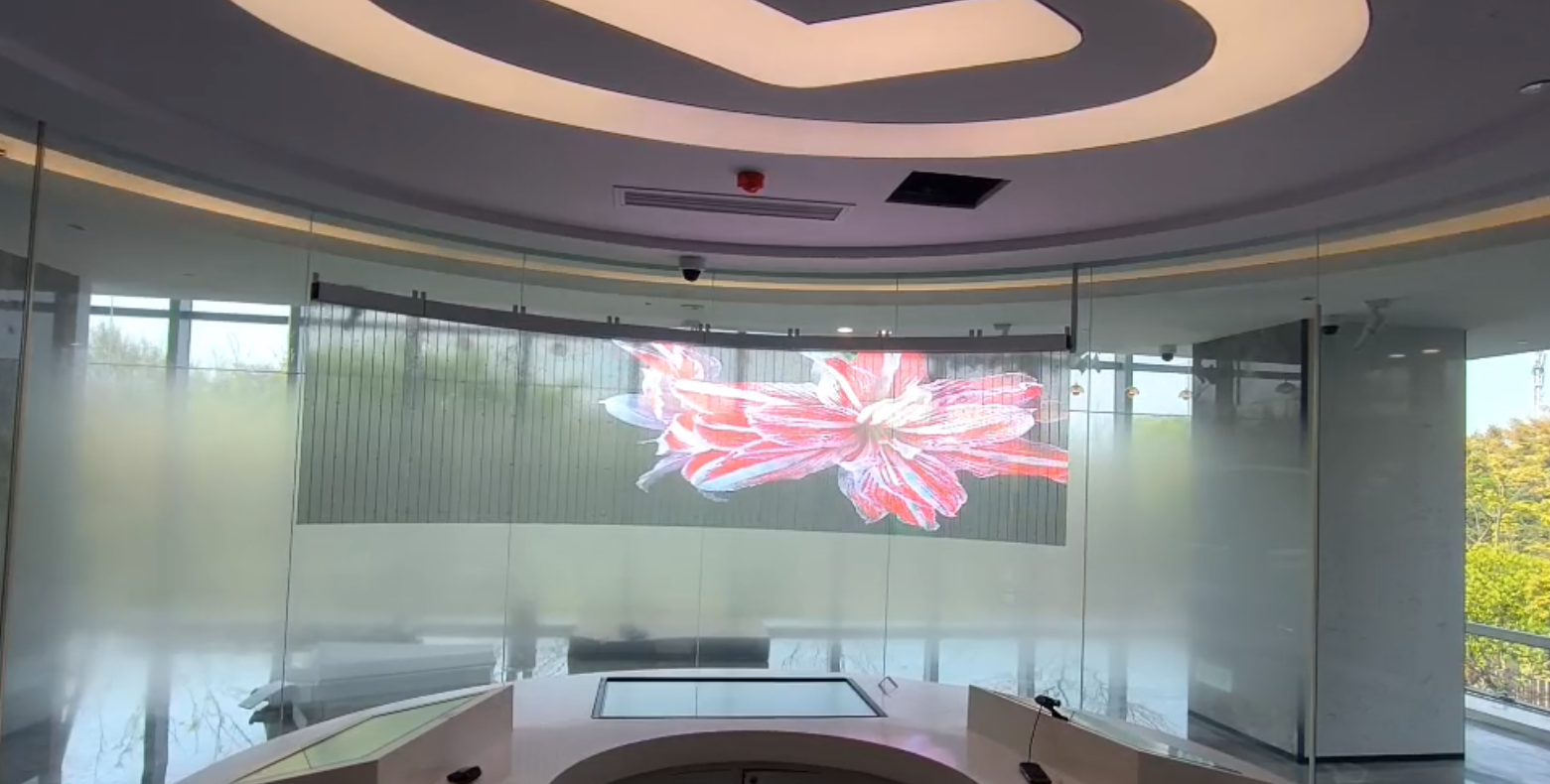 室內(nèi)弧形LED透明貼膜屏（吊裝）